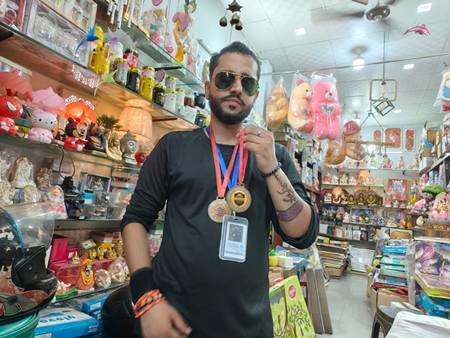 Ravinder Singh – भारत की डिजिटल क्रांति के युवा शिल्पकार”