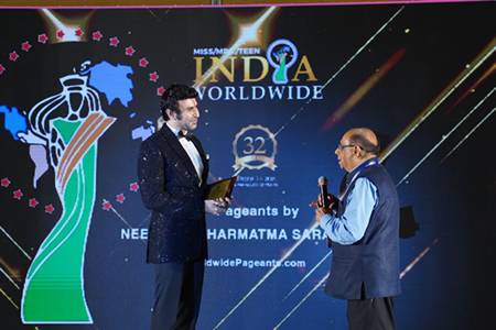 Sandip Soparrkar Choreographs The Grand Finale Of Miss India Worldwide 2025