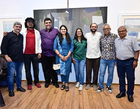“Echoes Of Silence”Art Exhibition By Renowned Artists – Vikas Malhara, Hemant Dhane In Jehangir Art Gallery