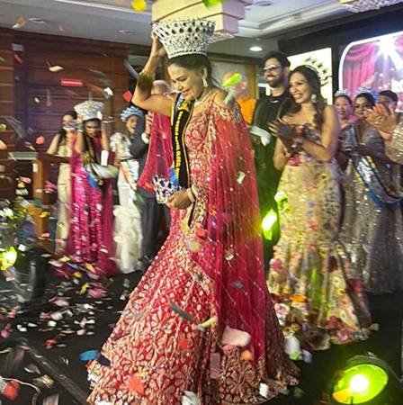 Mrs. PRADDNYA S KAMBLI The  The Winner Of Mrs. WORLD ROYAL GLOBAL QUEEN 2026 Title In The Esteem Platform.