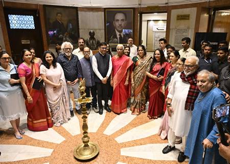 “CONTINUUM” A Solo Art Exhibition By Artist Dr. Shefali Samir Bhujbal In Jehangir Art Gallery