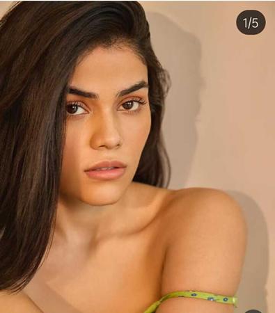 Actress Yahhve Sharma Heats Up Social Media With Alluring Photoshoot Pictures
