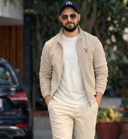Arun Parihar – Digital Entrepreneur, Trader & Founder of Hashtag Digital Media